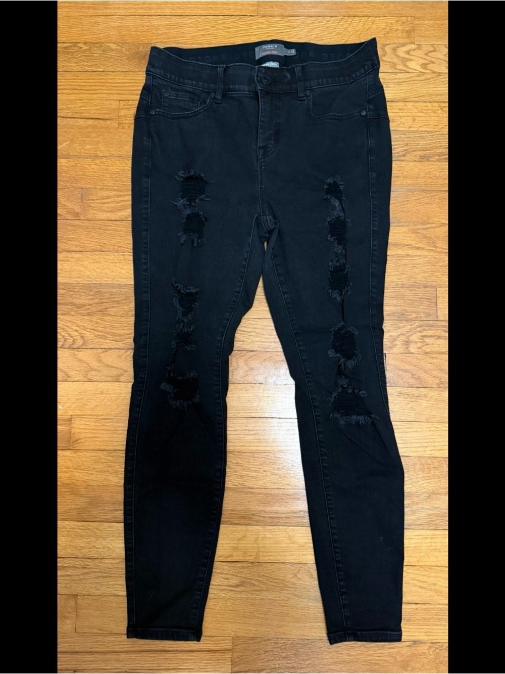 Torrid Black Ripped Skinny Jeans